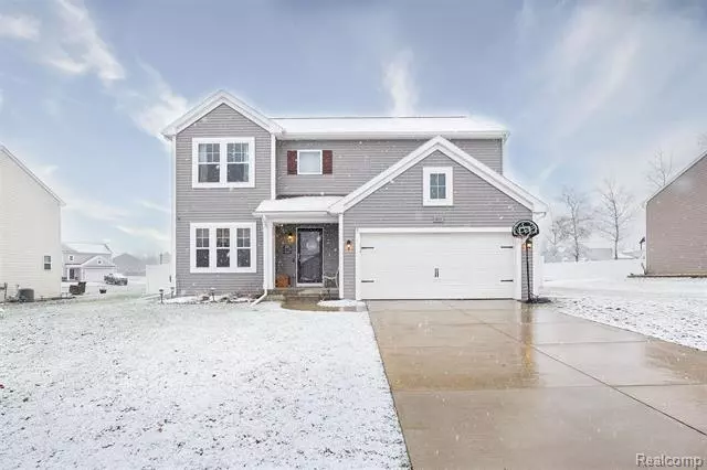 4371 PEBBLE CREEK BLVD, Grand Blanc, MI 48439