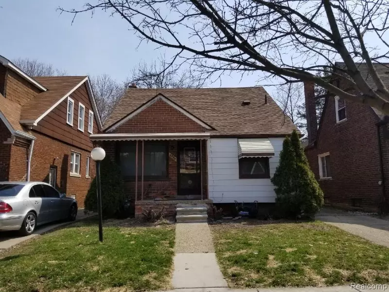 8294 NORTHLAWN ST, Detroit, MI 48204-3232