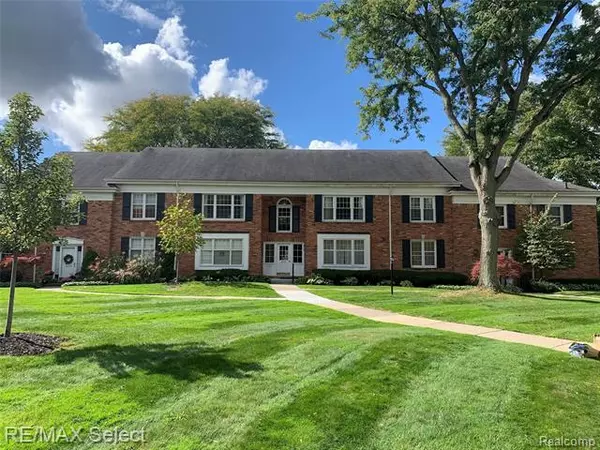 850 TRAILWOOD PATH  C, Bloomfield Twp, MI 48301