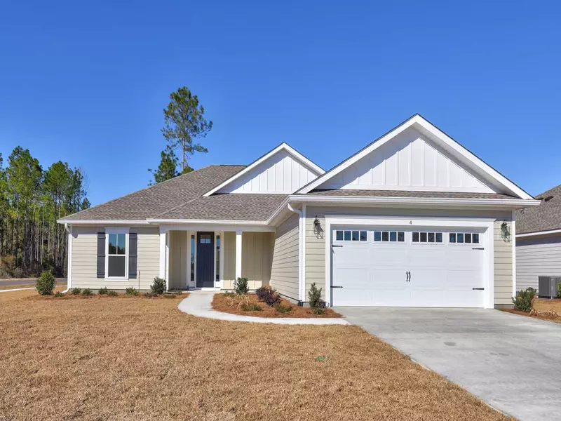 71 London Circle, Crawfordville, FL 32327