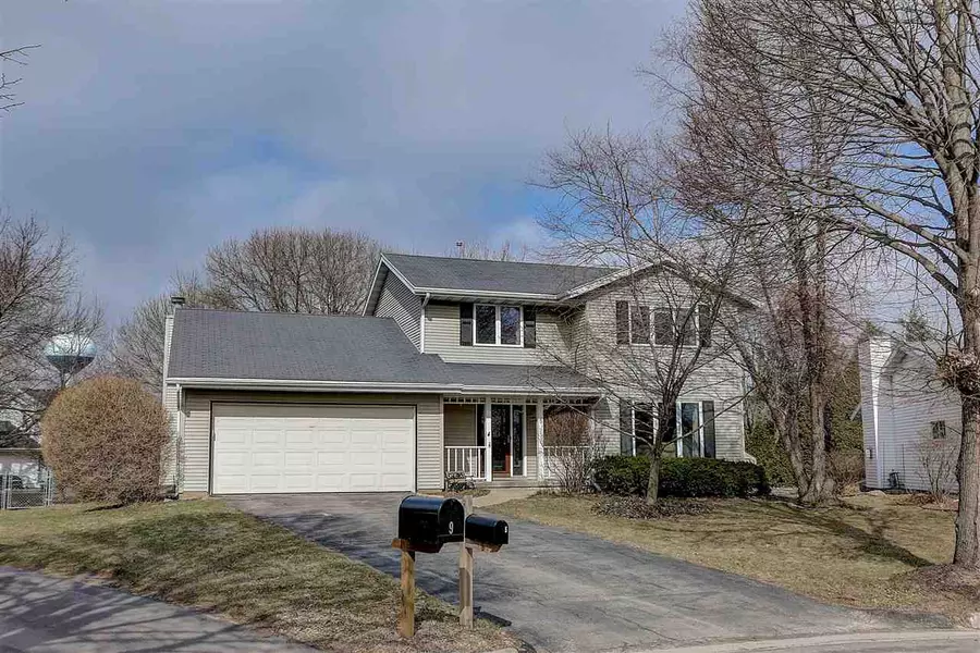 5 Ashley Cir, Madison, WI 53719