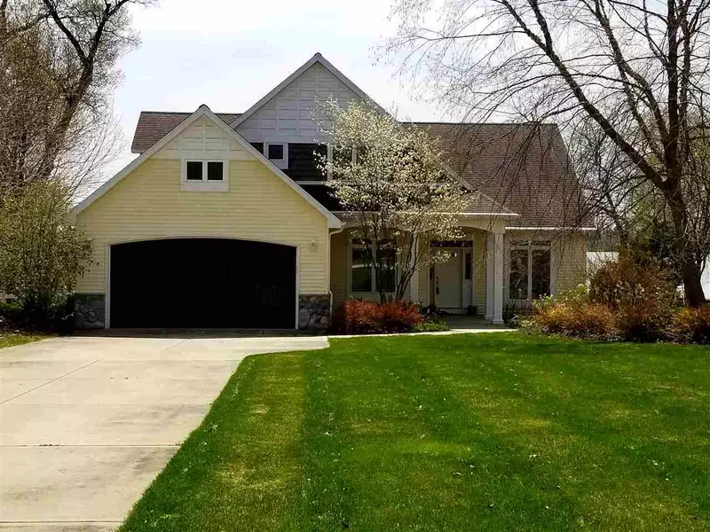 W5725 ISLAND DR, Pardeeville, WI 53954