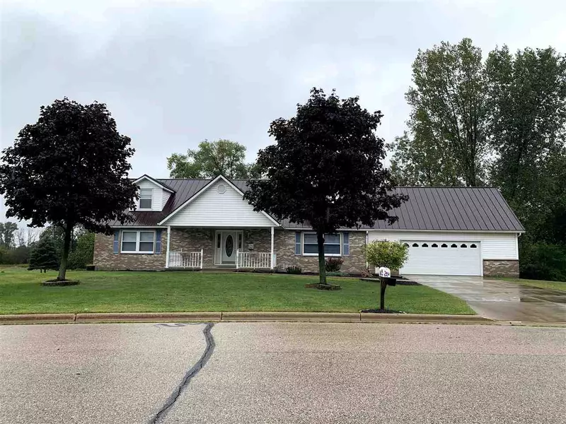 205 Brittany Ct, Pardeeville, WI 53954