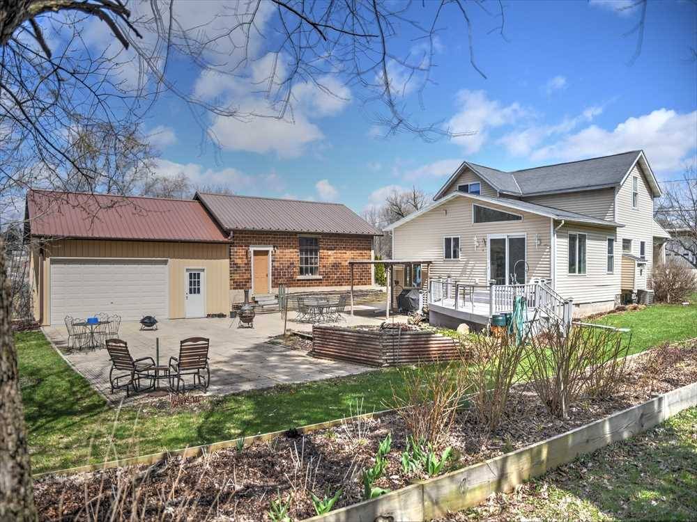 234 S Main St, Poynette, WI 53955