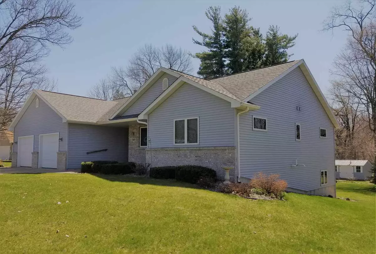 Pardeeville, WI 53954,505 Meadow Wood Ct