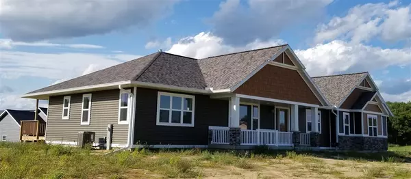 Pardeeville, WI 53954,W7475 Aspen Tr