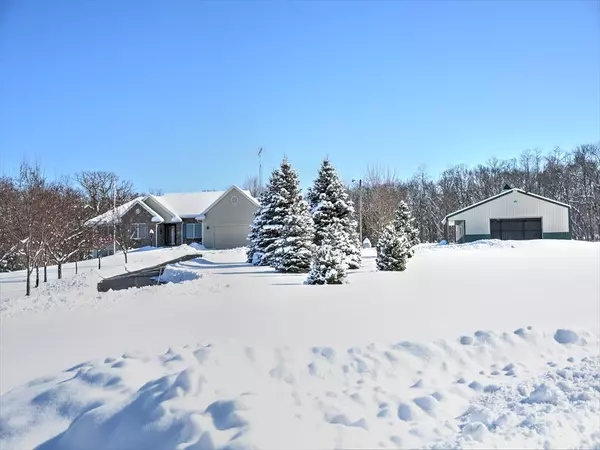 Pardeeville, WI 53954,W3361 Buffalo Hills Rd