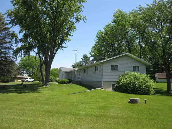 Pardeeville, WI 53954,W8019 Whitetail Dr