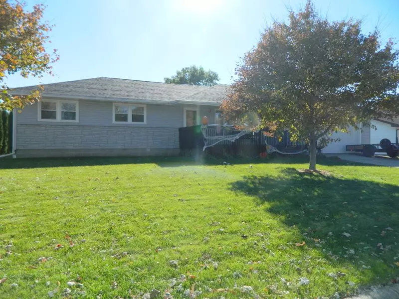 559 SUMMIT AVE, Monticello, WI 53570