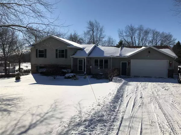 W12123 LONGVIEW CIR, Waterloo, WI 53594