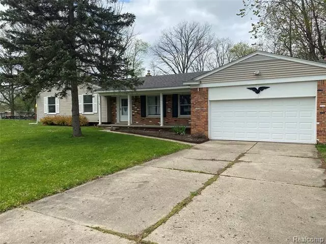 5308 Michael CRT, Grand Blanc, MI 48439