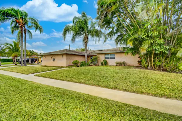 Lake Worth, FL 33467,7167 Bobalink CT