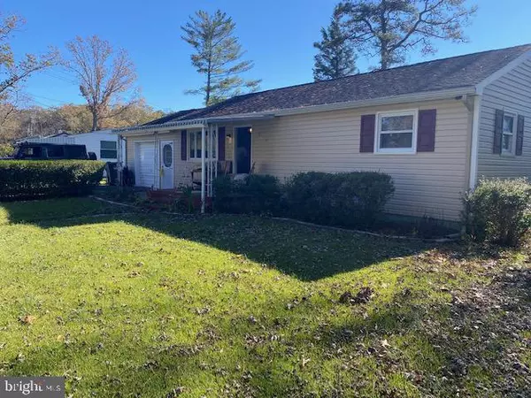 6350 MONMOUTH DR, Mays Landing, NJ 08330