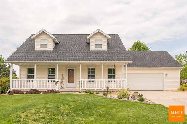 931 Red Tail Ridge, Oregon, WI 53575