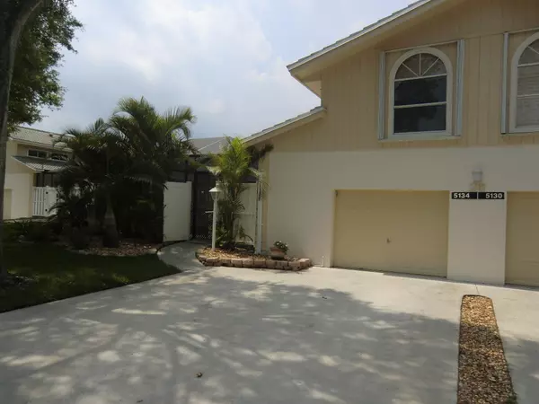 Palm Beach Gardens, FL 33418,5134 Woodruff LN