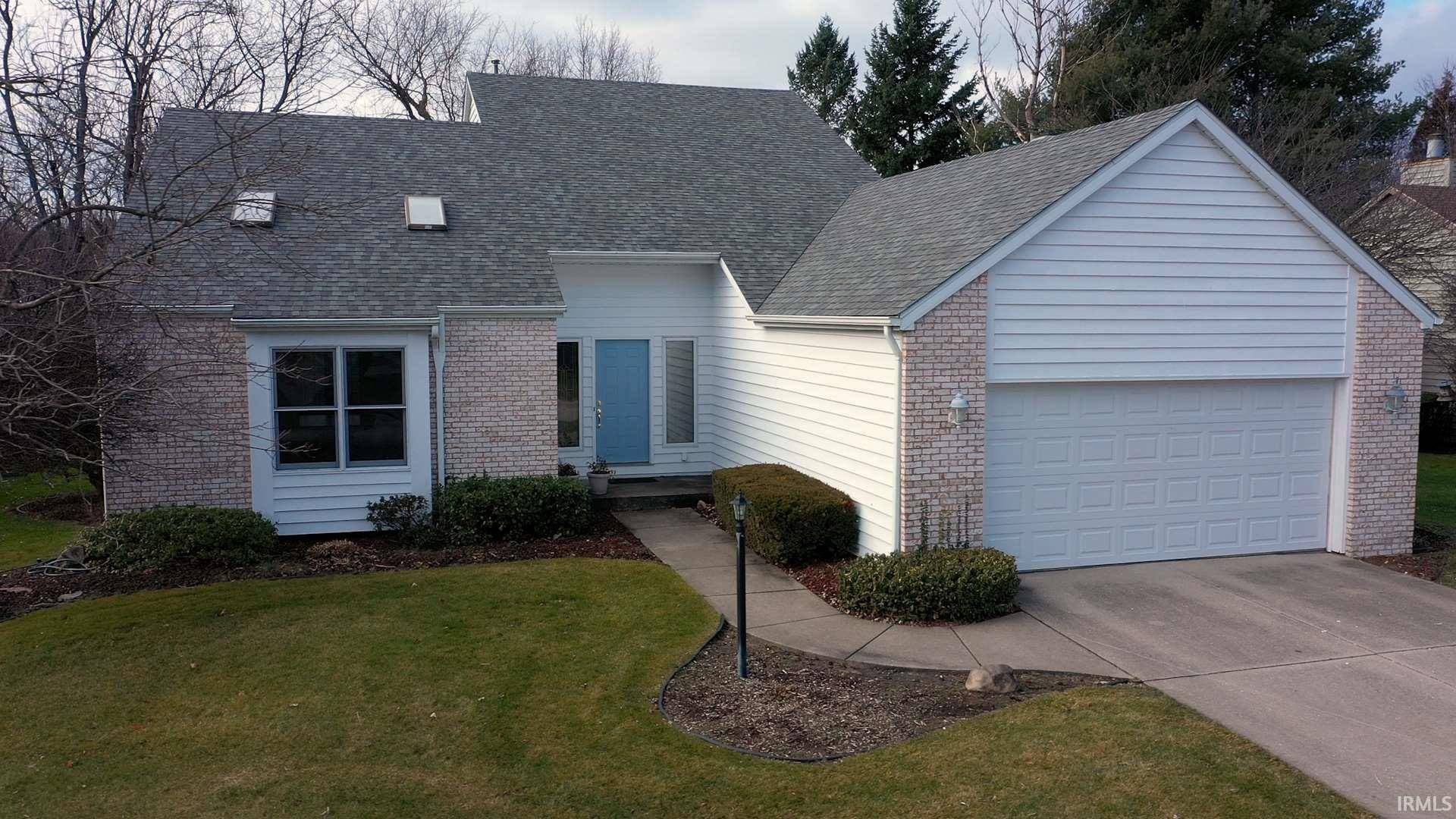 51701 Stoneham Way, Granger, IN 46530