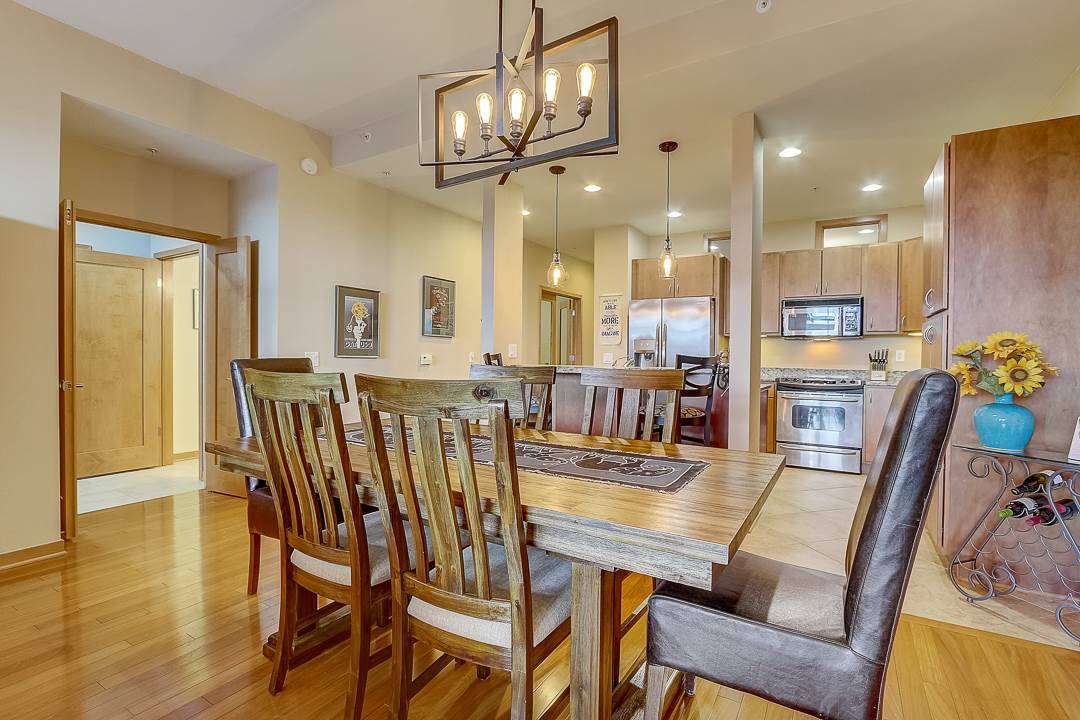 Madison, WI 53705,625 N Segoe Rd #401