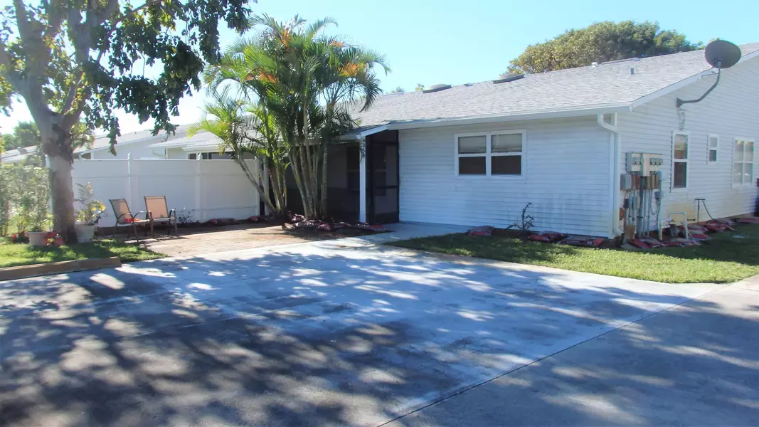 9055 SE SE Hobe Ridge AVE, Hobe Sound, FL 33455