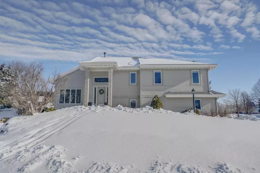 5718 Longford Terr, Fitchburg, WI 53711