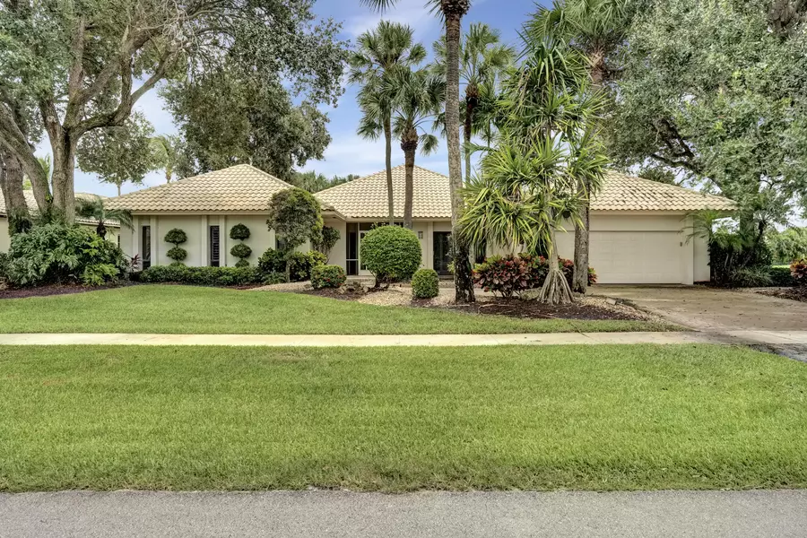 4167 Live Oak BLVD, Delray Beach, FL 33445