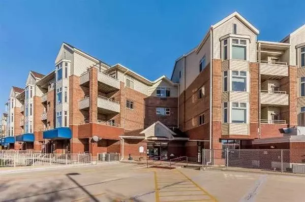 301 Harbour Town Dr #203, Madison, WI 53717