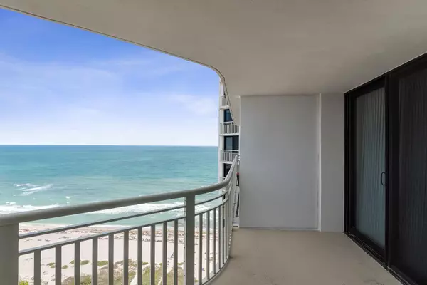 Singer Island, FL 33404,3000 N Ocean DR 28-A