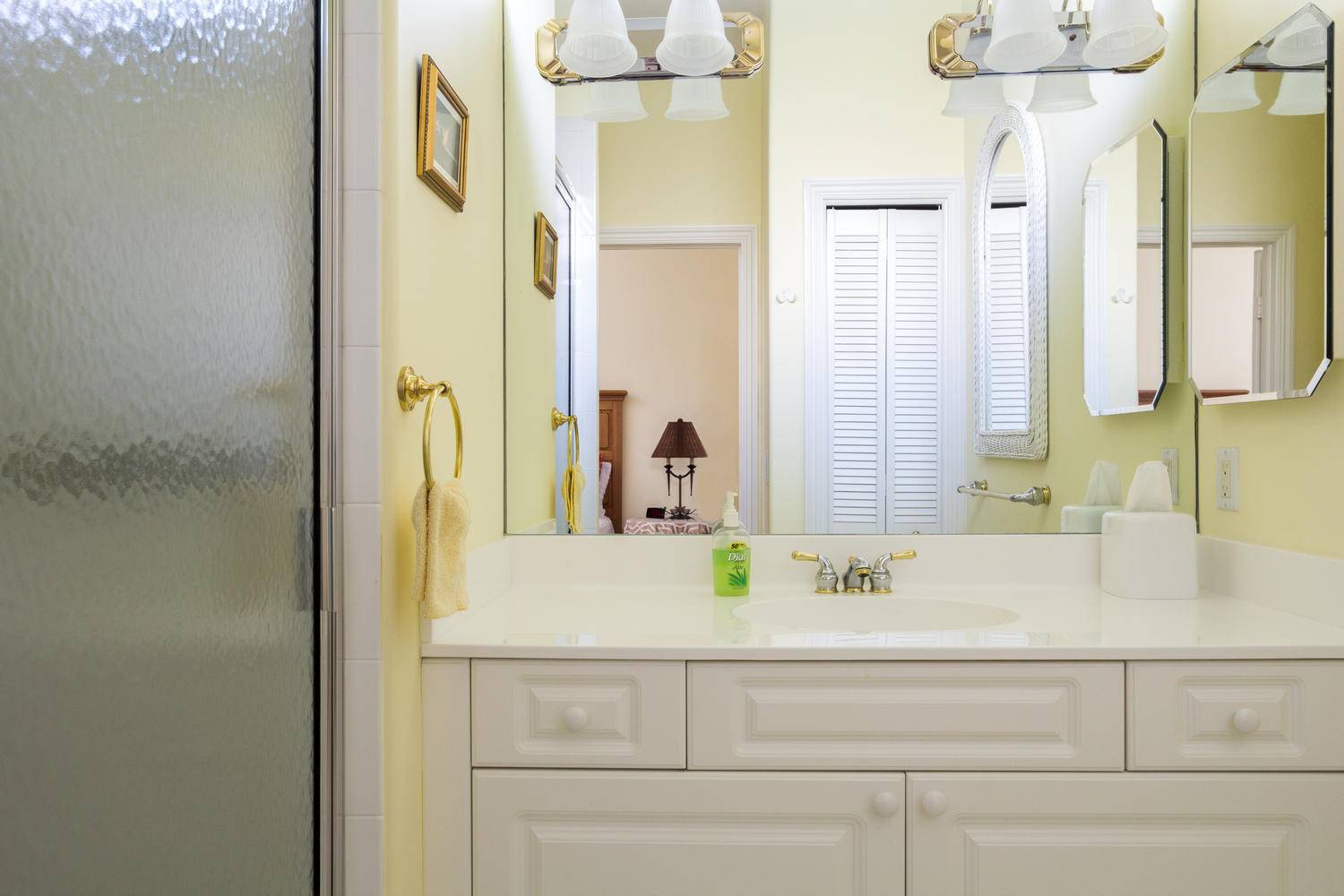 Vero Beach, FL 32967,4825 Saint James AVE