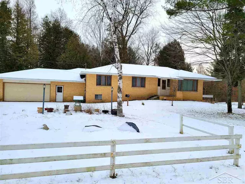 331 Mill, Farwell, MI 48622