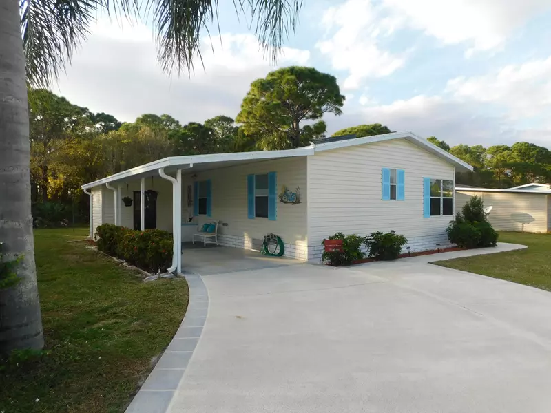 206 Sea Conch PL 8, Fort Pierce, FL 34982