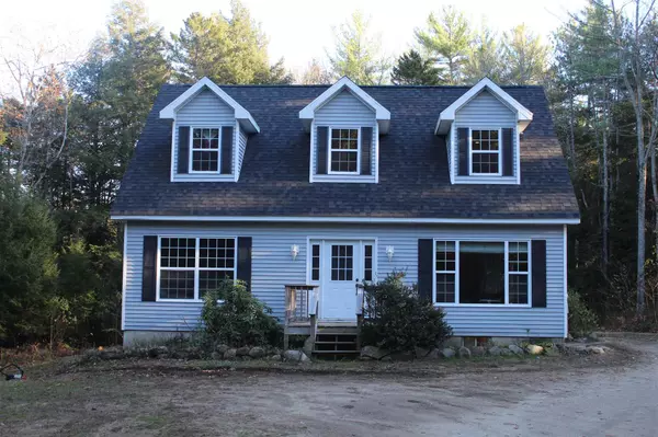 42 Beech River CIR, Ossipee, NH 03814