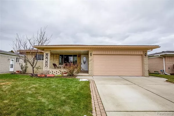 35277 DUNSTON Drive, Sterling Heights, MI 48310 4943