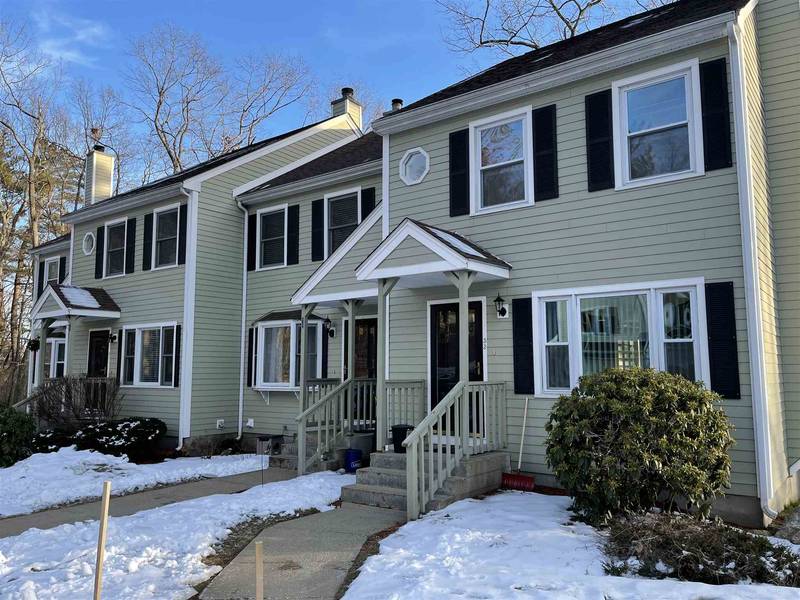 35 Cricket Hill DR #35, Merrimack, NH 03054