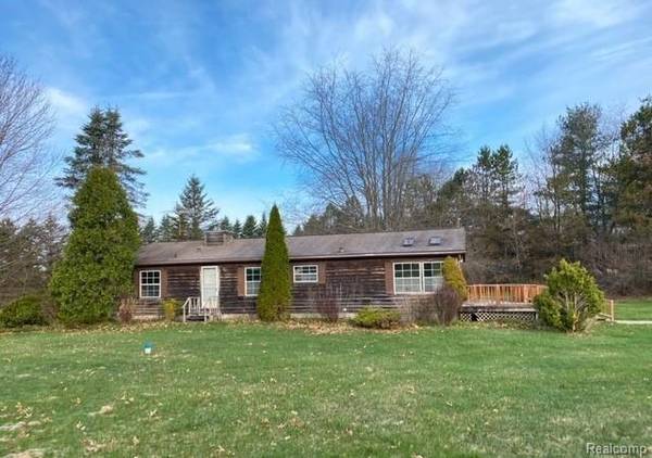 9456 FARLEY RD, Putnam Twp, MI 48169