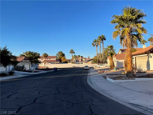 Henderson, NV 89074,316 Brent Court