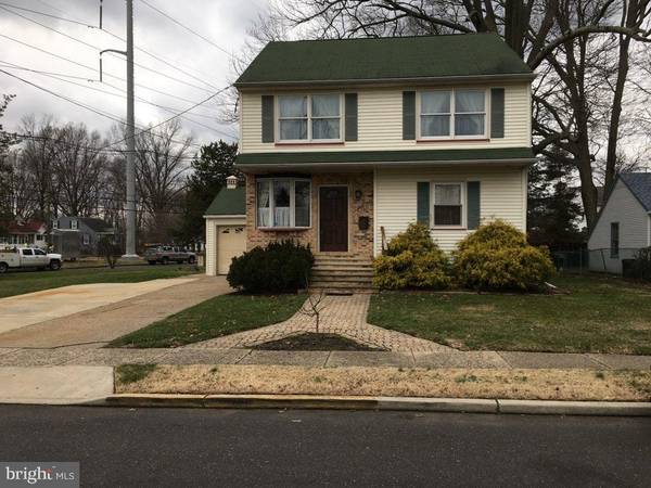 601 DELAWARE AVE, Mount Ephraim, NJ 08059