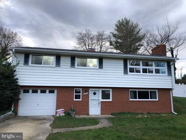 6007 TIPTON DR, Temple Hills, MD 20748