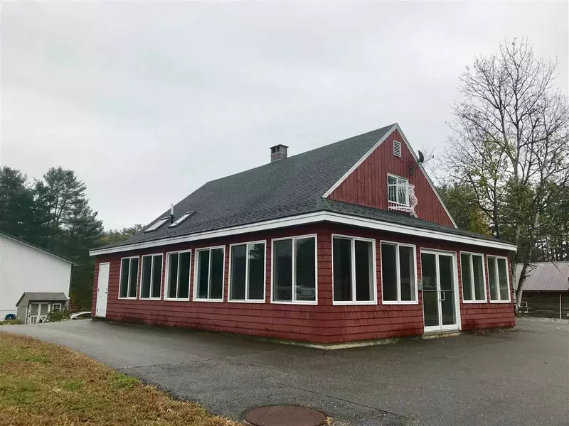 28 Daniel Webster HWY, Center Harbor, NH 03226