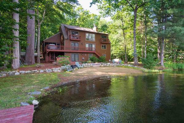 21 Bishop Shore RD, Moultonborough, NH 03253