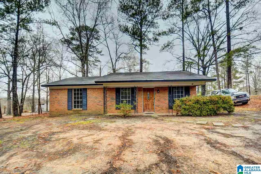 67 CRUMPTON ST, Thorsby, AL 35171