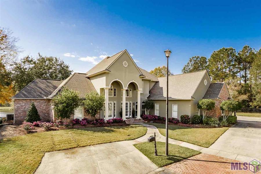 3234 SILVERSAND DR, Baton Rouge, LA 70816