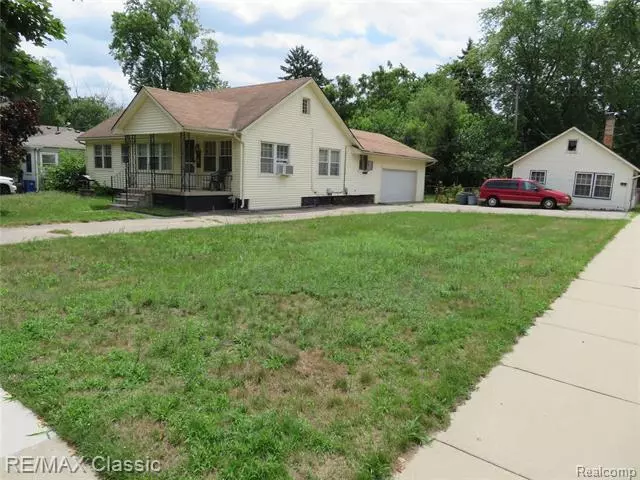 414 GARDNER AVE, Clawson, MI 48017