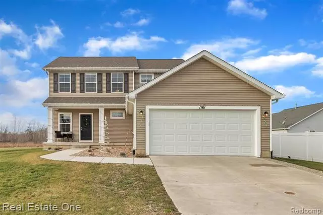 1161 BLUESTEM CRT, Owosso, MI 48867