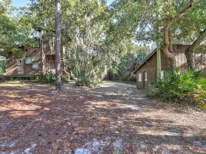 597 Mariner Circle, Alligator Point, FL 32346