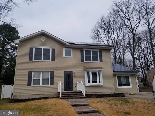 44 PROSPECT AVE, Sicklerville, NJ 08081