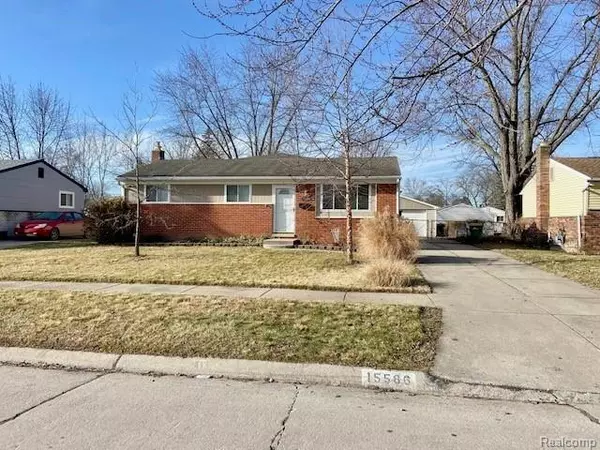 Romulus, MI 48174,15586 OAKBROOK ST