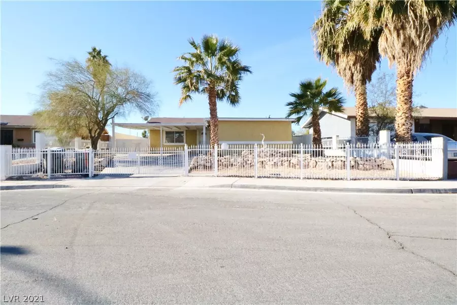 2103 Kenneth Road, North Las Vegas, NV 89030