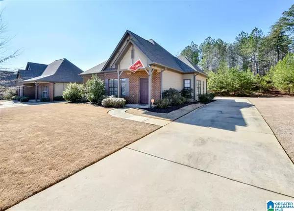 Bessemer, AL 35022,7717 TIMBER LEAF LN