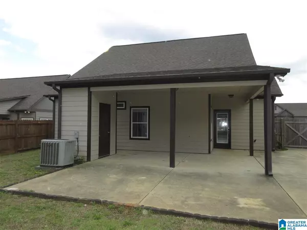 Bessemer, AL 35022,5533 TIMBER LEAF TRL