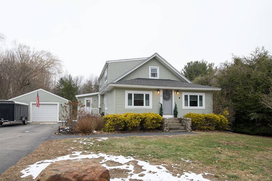 10 Kingston RD, Plaistow, NH 03865