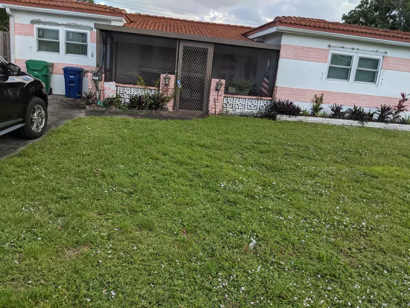 1811 Jamaica DR, Miramar, FL 33023